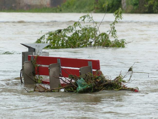 Weather Patterns Gone Crazy: Nebraska Flooding Breaks 17 Records, Farmers Absolutely Devastated | Zero Hedge