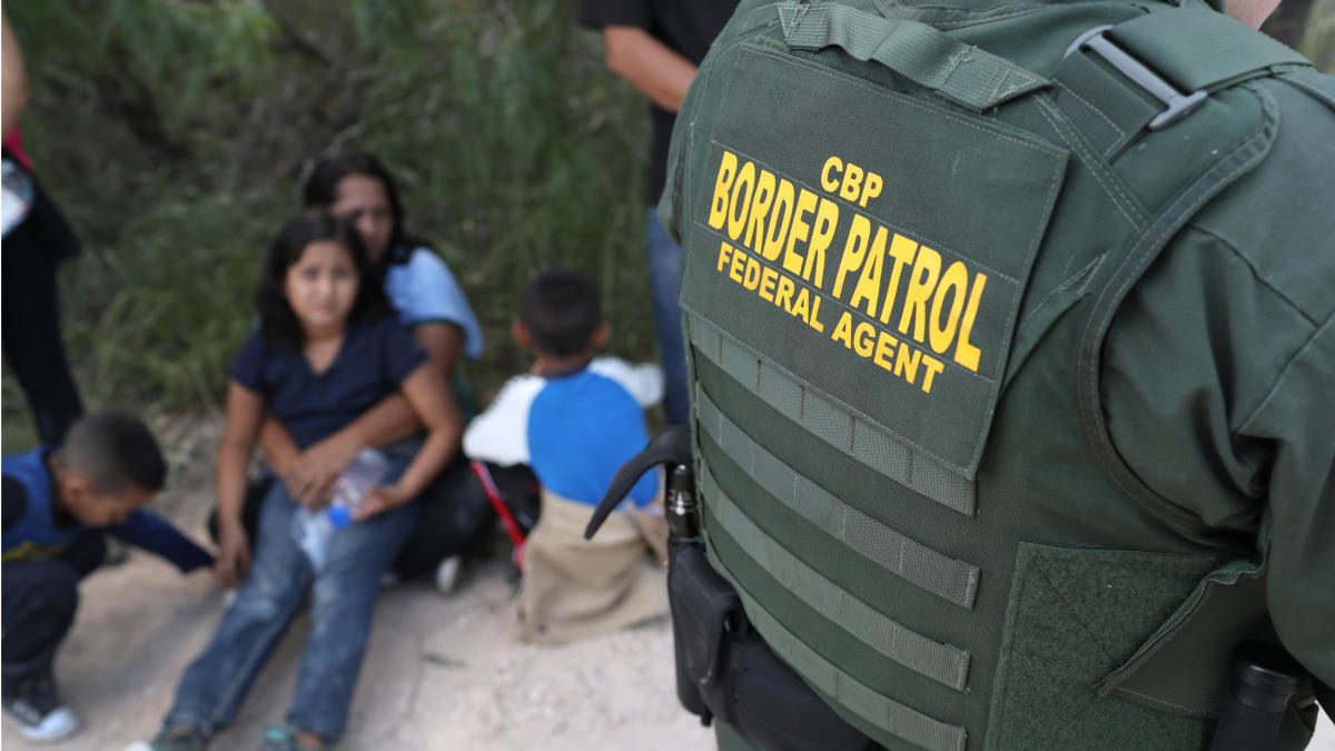 Ninth Circuit allows Mexican citizens to sue American Border Patrol agents - Conservative Review