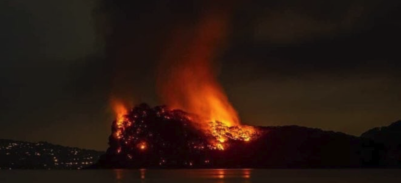 Massive Fire Spotted On Private Island Owned By Billionaire Jeffrey Epstein - The Clover Chronicle