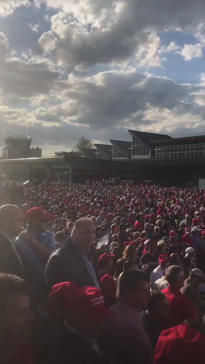#ThePersistence on Twitter: "Here's what the media won't show you: Thousands of @realDonaldTrump supporters in Montoursville, PA! #TrumpRally… "