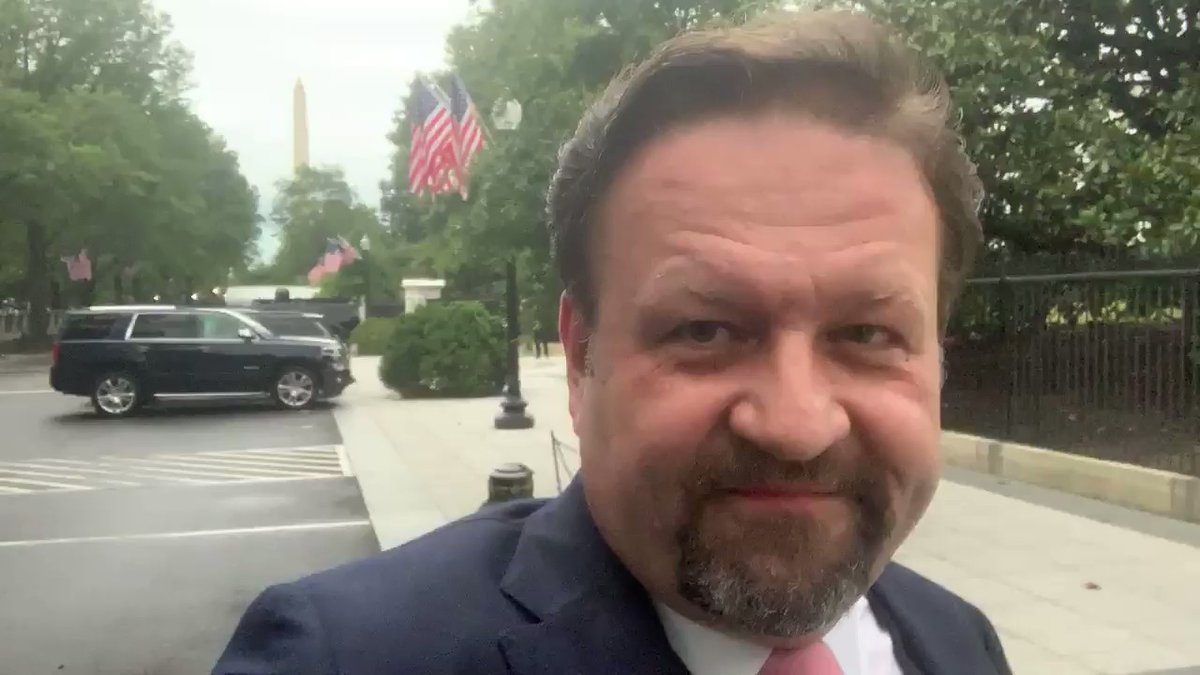 Sebastian Gorka DrG on Twitter: "Nothing like getting a member of the FAKENEWS challenge you to a fight when you’re both standing in the Rose Garden of the @WhiteHouse. These people are not journalists. They’re punks and political saboteurs. FYI: @Uncle_Jimbo has the WHOLE thing on video.… https://t.co/ksF15ZXfzM"