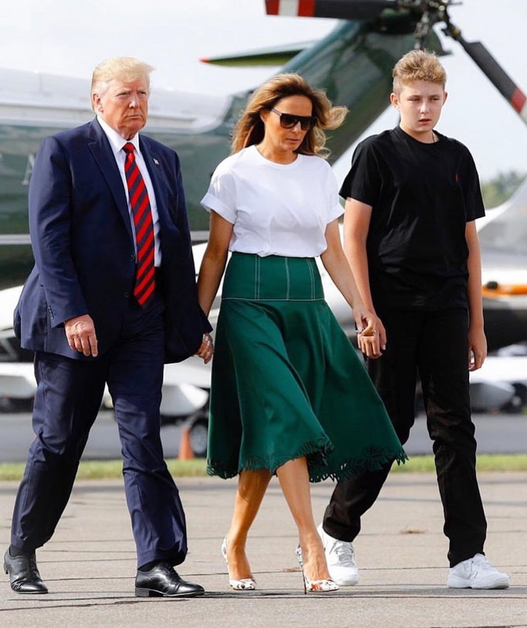 ??⚘Mel⚘?? on Twitter: "God Bless this beautiful family and keep them safe?? ?? ? ?Look how tall Barron is ?… "