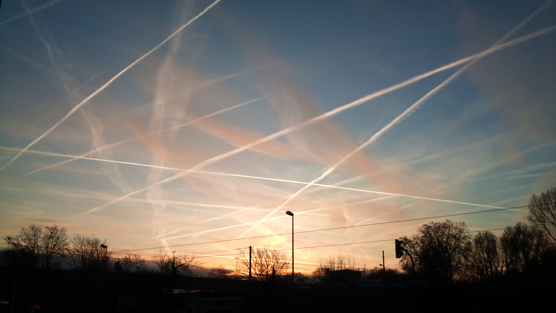 Same media that once deemed chemtrails a conspiracy theory now openly promotes chemtrailing the entire planet to “end climate change” – NaturalNews.com