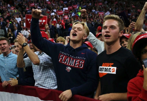 Teenage Trump fans cry tears of joy at Minneapolis rally that looks more like a Justin Bieber concert as he slams pop royalty | Unite America First
