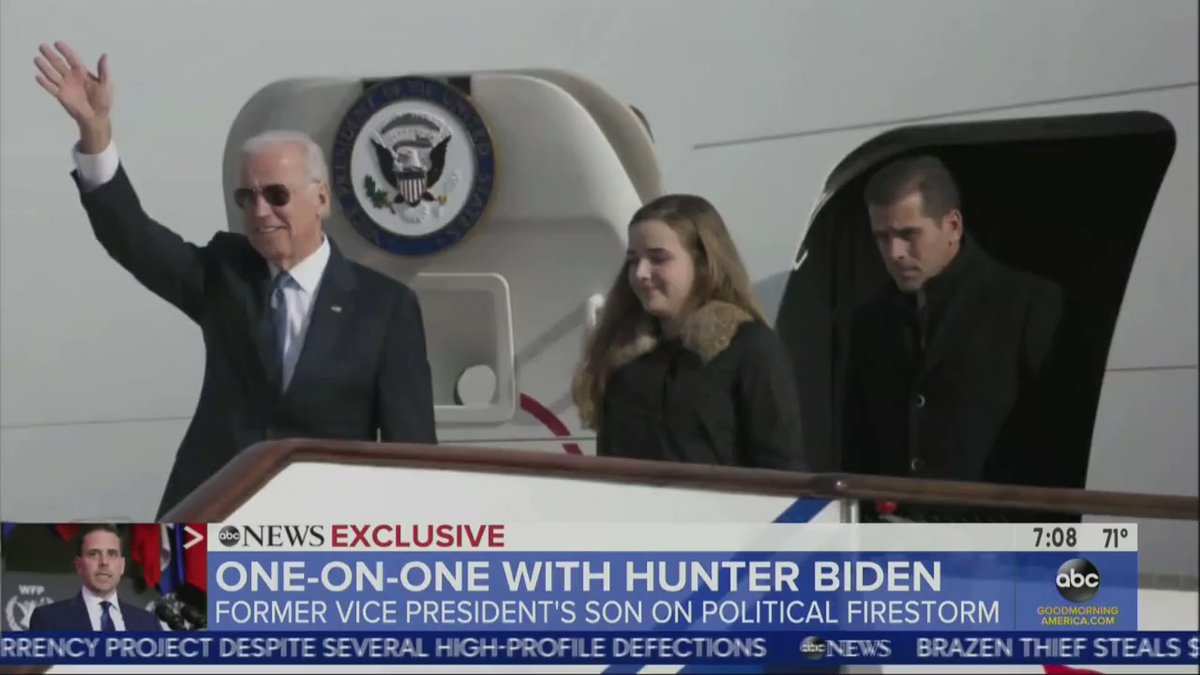 Trump War Room (Text TRUMP to 88022) on Twitter: "Hunter Biden claims he went to China on Air Force 2 "because my daughter was on the trip."But according to The New Yorker, "Hunter told his father that he wanted to join them," & "shortly after arriving in Beijing," Hunter "helped arrange for Li to shake hands with his father"… https://t.co/zoG1dmuYUt"