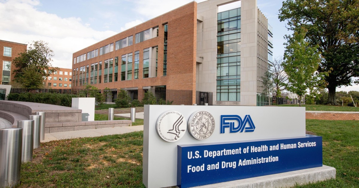 Trump nominates Texas oncologist Stephen Hahn to lead FDA