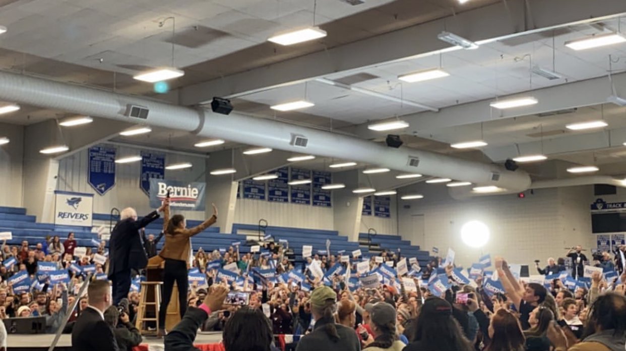 Caleb Hull ??? on Twitter: "Look how many empty seats were at the Bernie Sanders rally with special guest AOC ???… "