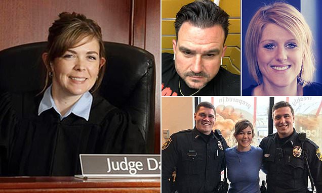 Female judge in Kentucky is accused of using chambers for 'threesomes and drinking' | Daily Mail Online