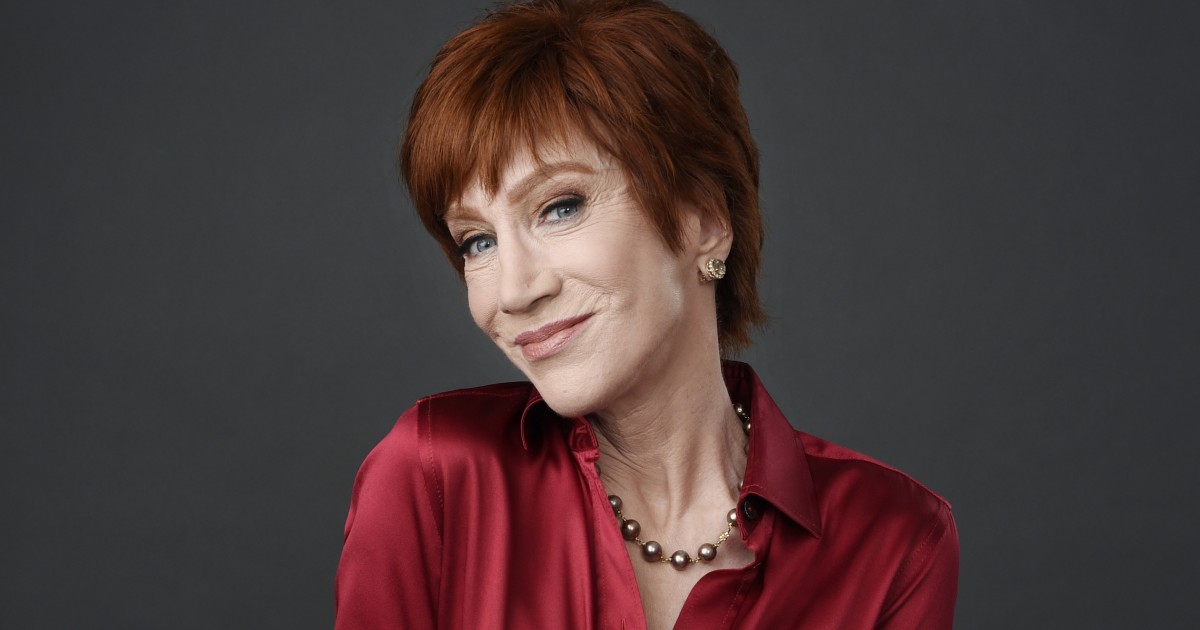 Kathy Griffin placed in Twitter jail for tweet about stabbing Trump with syringe full of air
