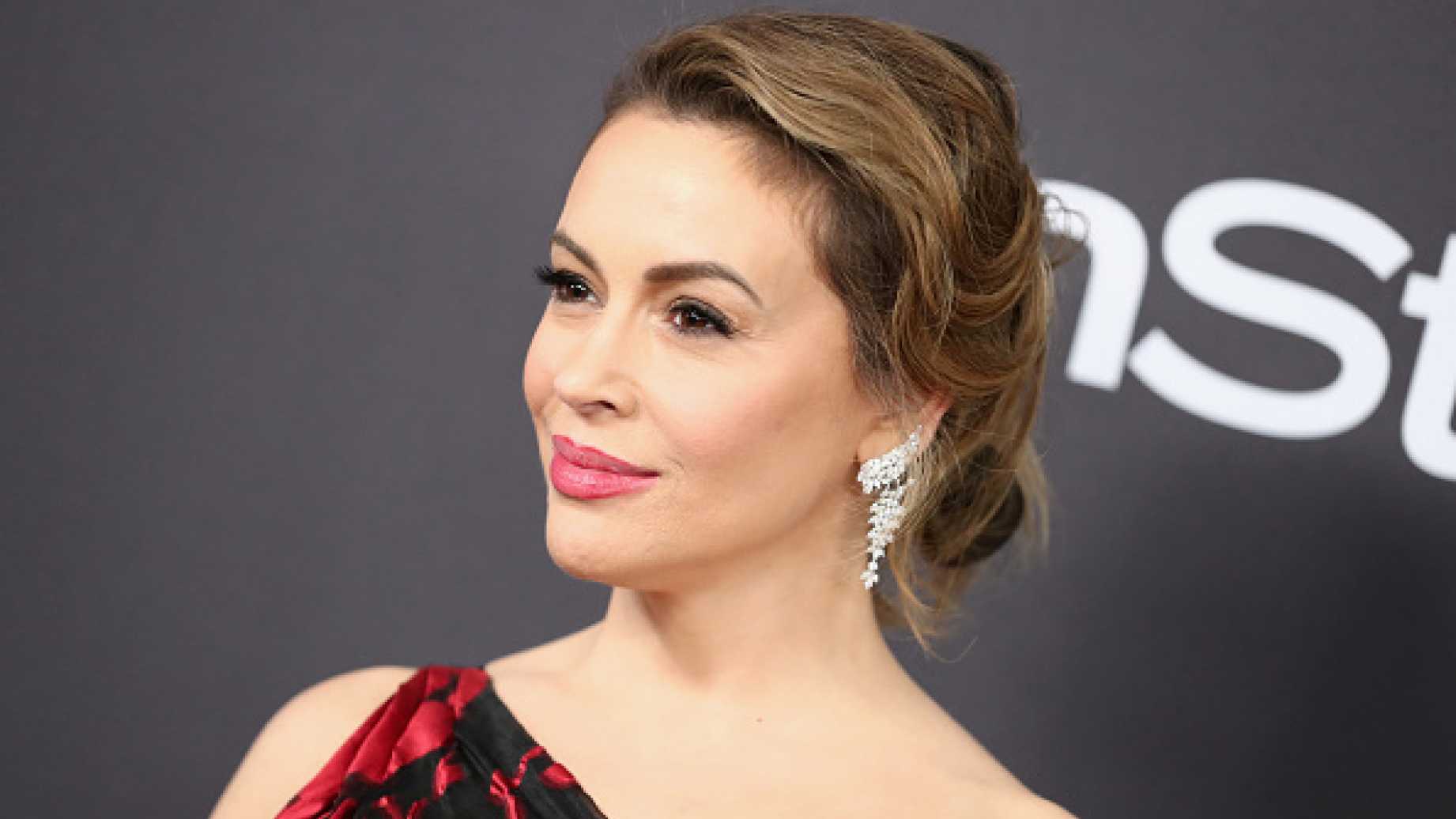 Alyssa Milano says victims should feel ‘privileged’ to be sexually assaulted by Joe Biden – Genesius Times