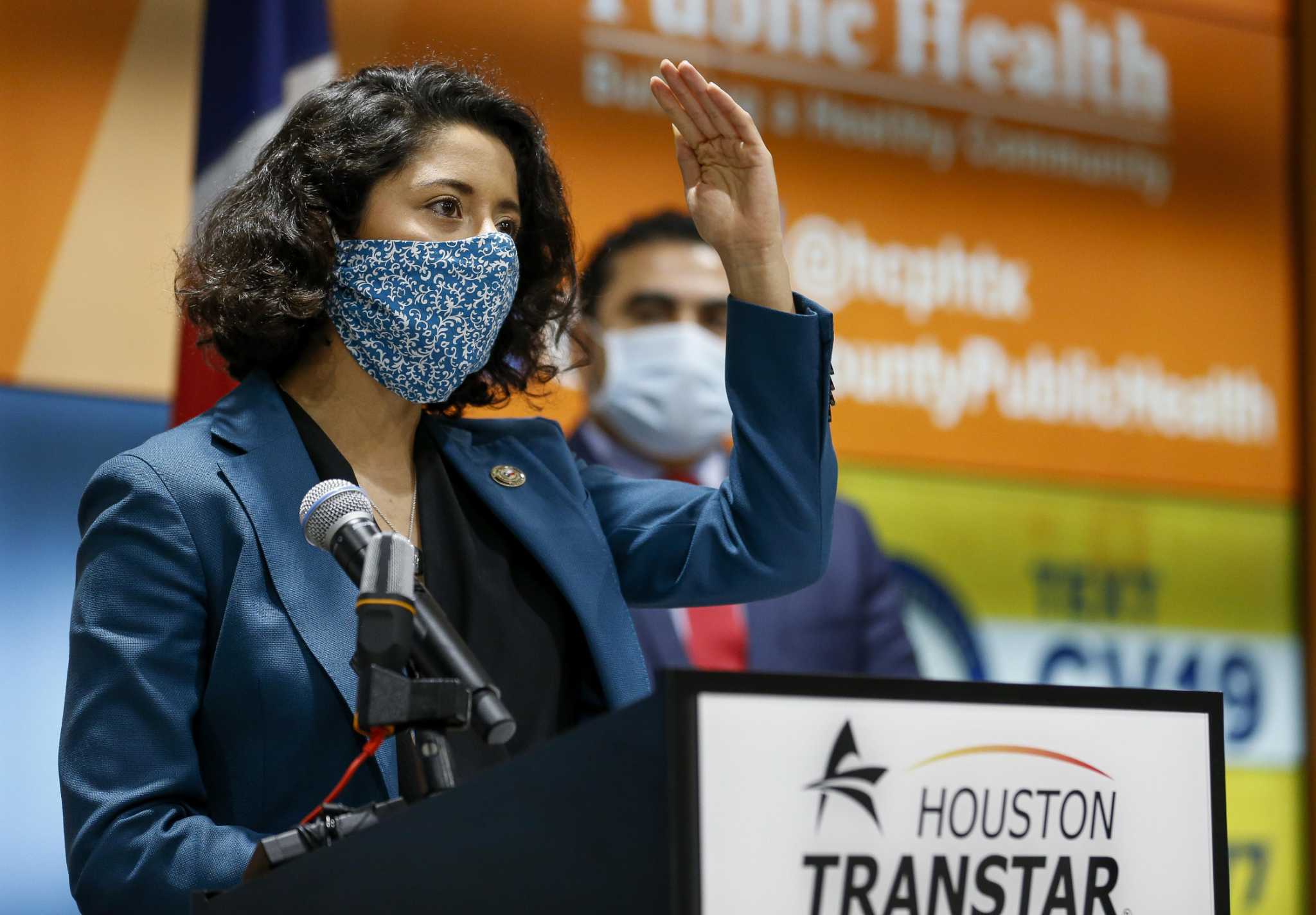 Hidalgo orders Harris County businesses require customers wear masks as hospitalizations rise - HoustonChronicle.com