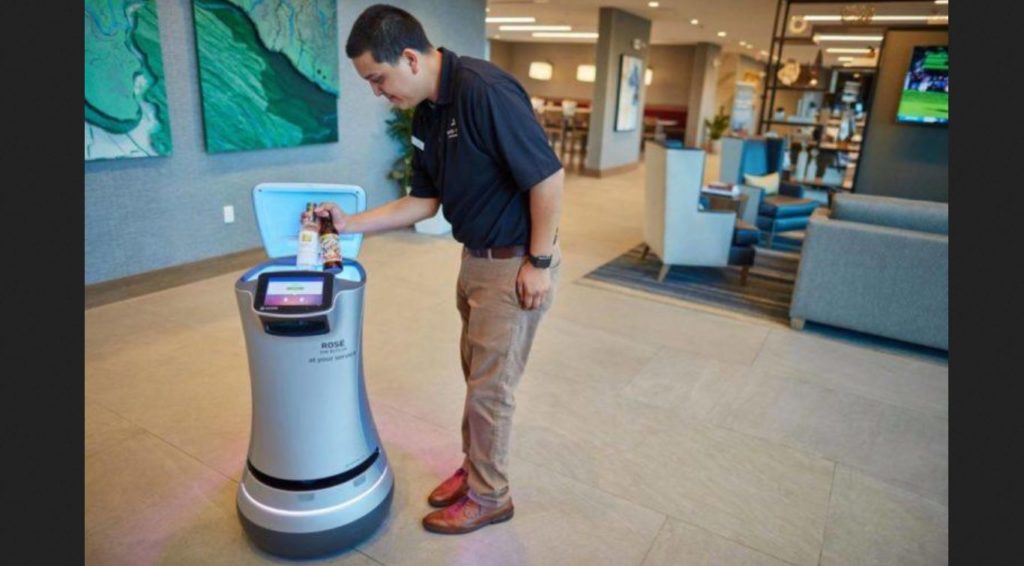 Sonoma Hotel Employs Robot For Contactless Room Service - Activist Post