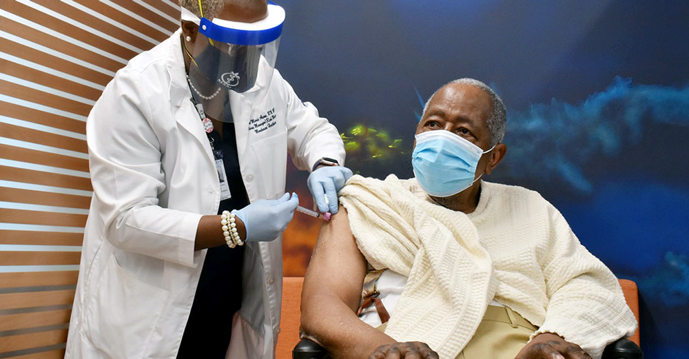 Home Run King Hank Aaron Dies of ‘Undisclosed Cause’ 18 Days After Receiving Moderna Vaccine • Children's Health Defense