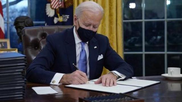 Biden Signing Blank EO's lulz