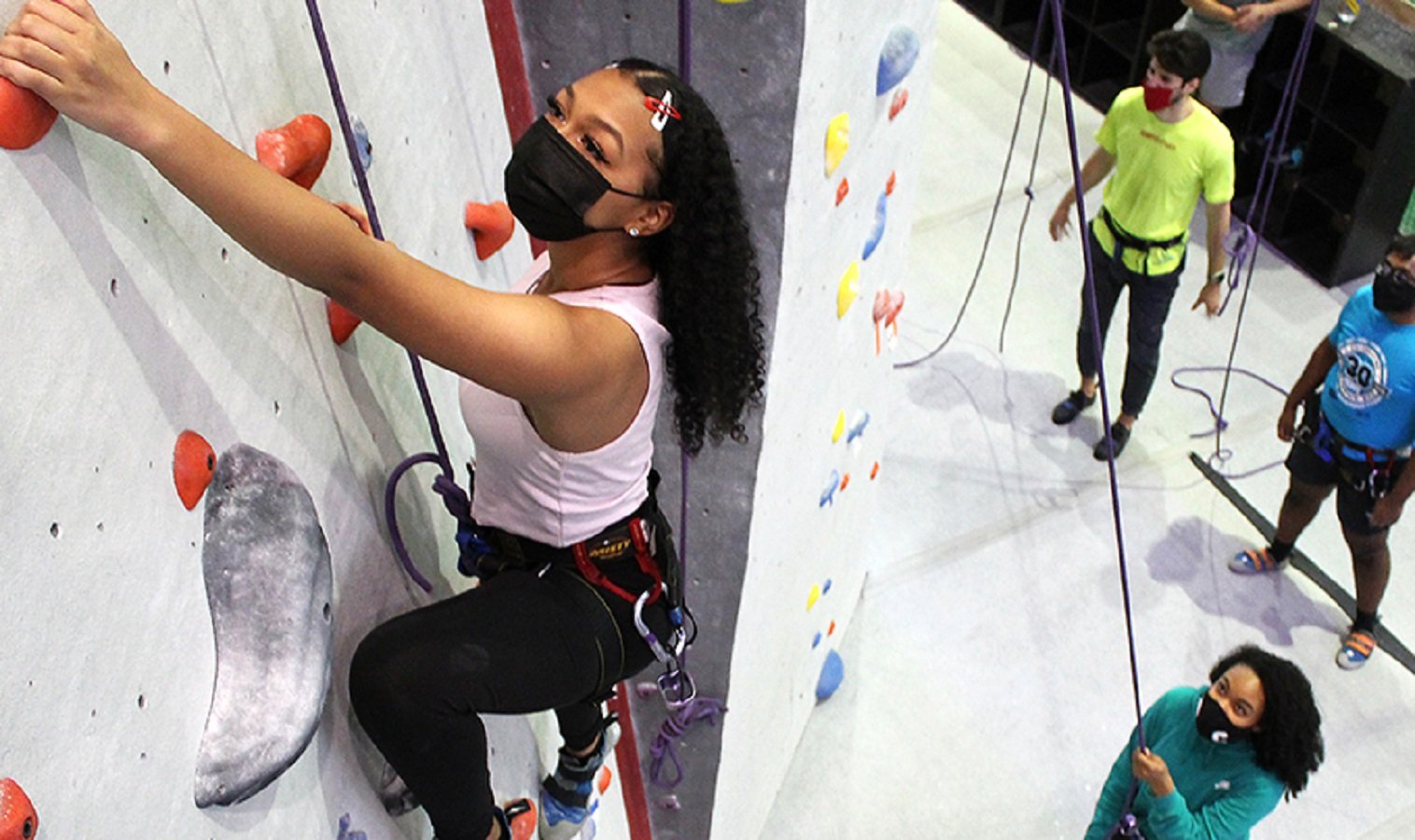 Ivy League University Offers Rock Climbing Class — No White Students Allowed