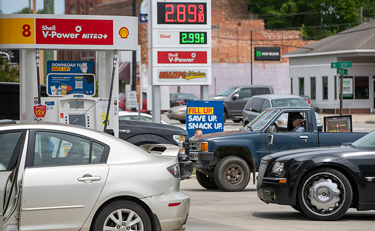 BREAKING: Biden admin. issues emergency fuel waivers for 12 states amid gasoline shortages - Breaking911