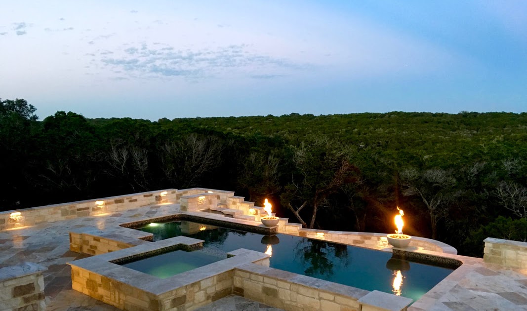 4 Things to Consider When Selecting Pool Builders in Texas