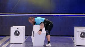 Swedish man throws washing machine more than 14 feet – Weird facts