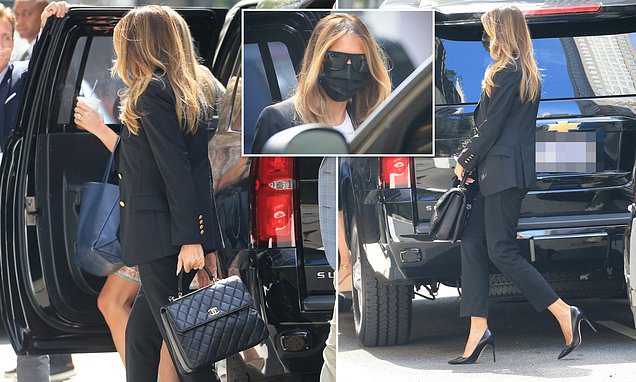 Melania arrives at Trump Tower in black power suit with $7,000 Chanel handbag after Mar-a-Lago raid | Daily Mail Online
