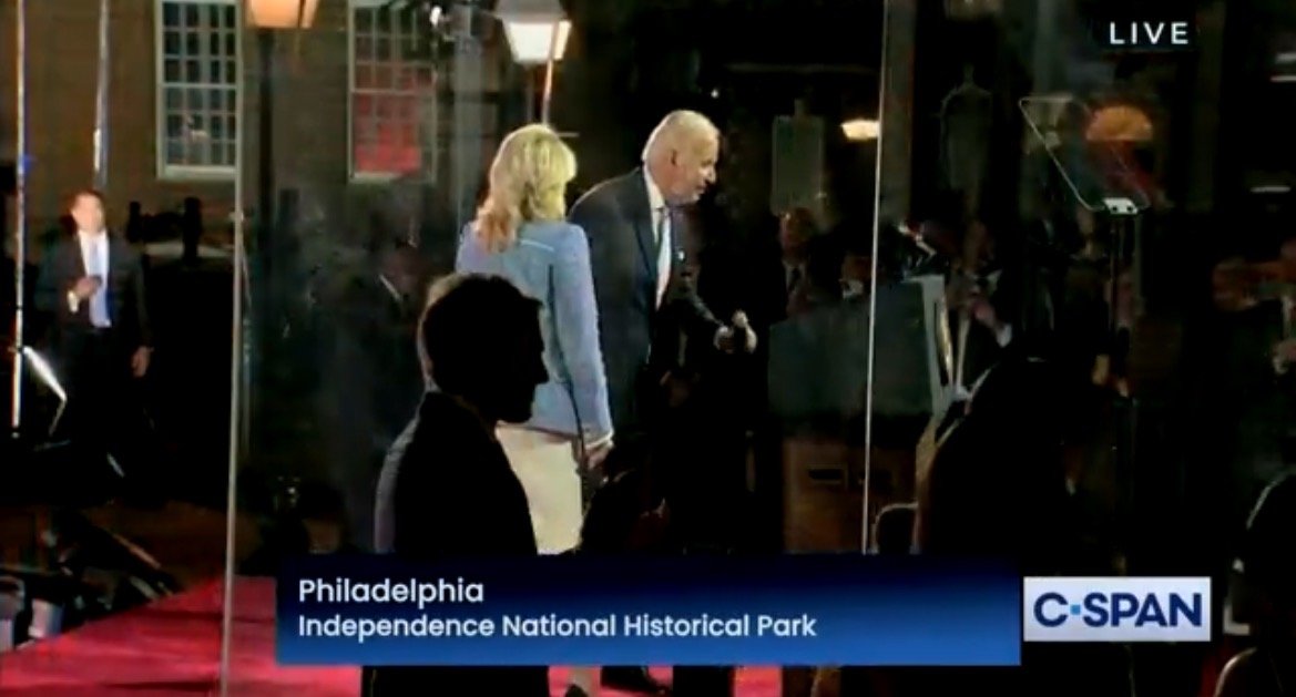 Jill Biden Appears at End of Biden's Speech, Guides Him Off Stage After Awkward Kiss (VIDEO)