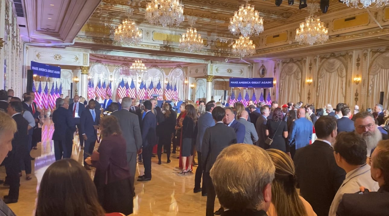 EXCLUSIVE: Who's In the Crowd at Mar-a-Lago Tonight for President Trump's Big Announcement - Photos by TGP's Joe Hoft