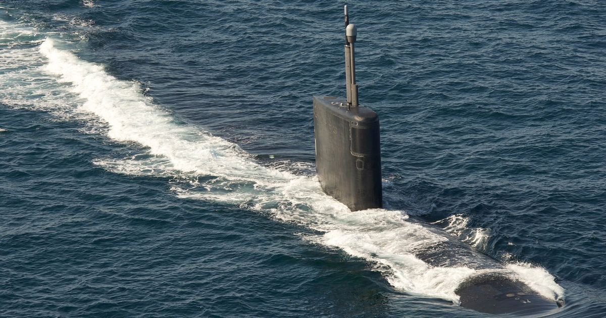 Nuclear submarine 'buzzed by underwater object travelling faster than speed of sound' : conspiracy