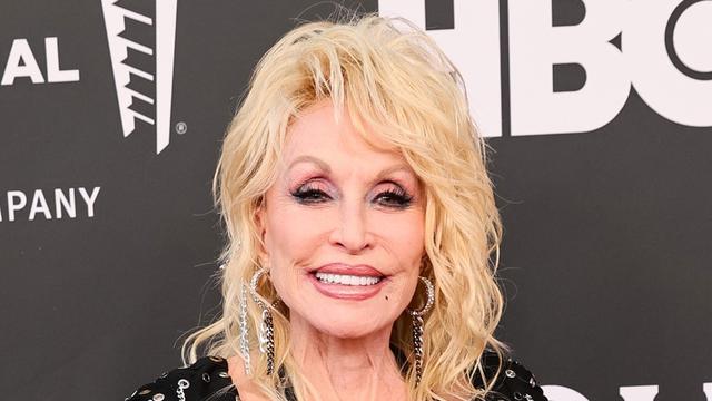 Singer Dolly Parton stopped in the middle of a song "Go to Hell" on the Christmas special