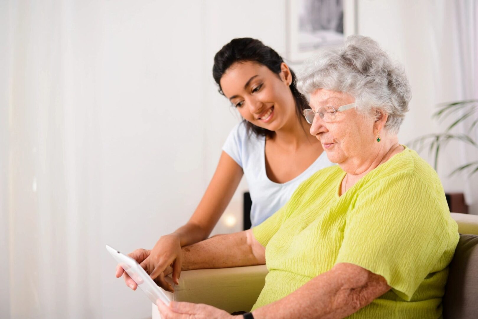 Home Care in Beverly Hill | Senior Health Care Services