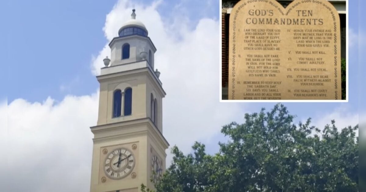 Louisiana House Passes Bill That Requires All Schools Receiving State Funds To Display 10 Commandments Inside Classrooms | The Gateway Pundit | by Anthony Scott