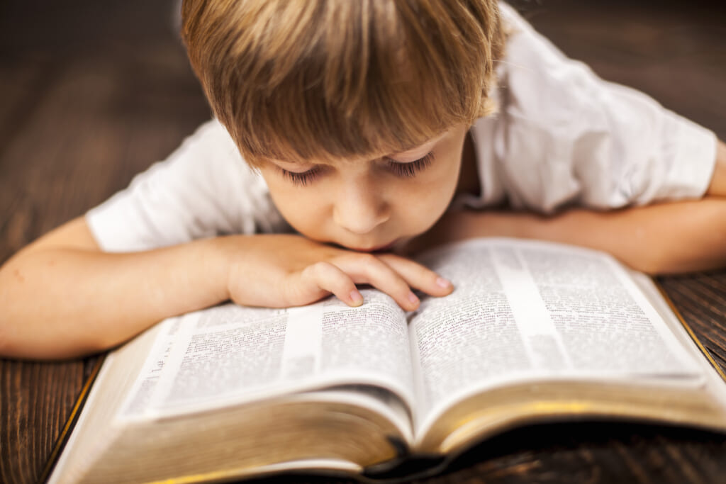 School Bans Gideons From Giving Children Bibles - Todd Starnes