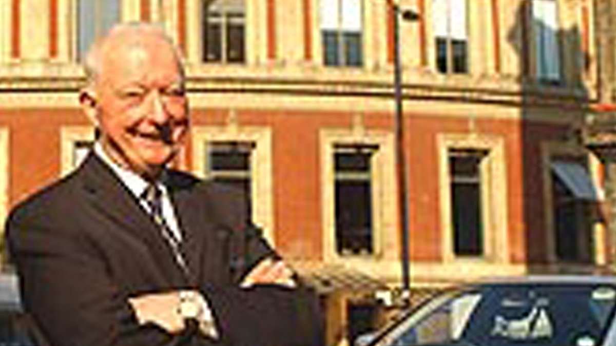 BBC used convicted paedophiles to chauffeur celebrities and high-profile guests including then-Prime Minister Ted Heath over 30 years | Daily Mail Online