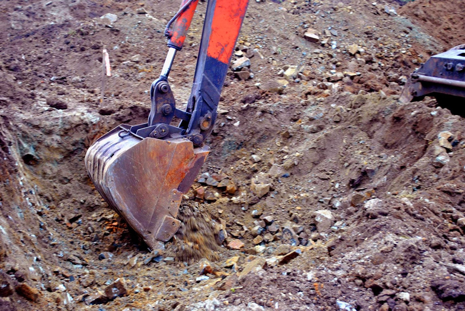 What are the Major Health and Safety Risks of Excavation?